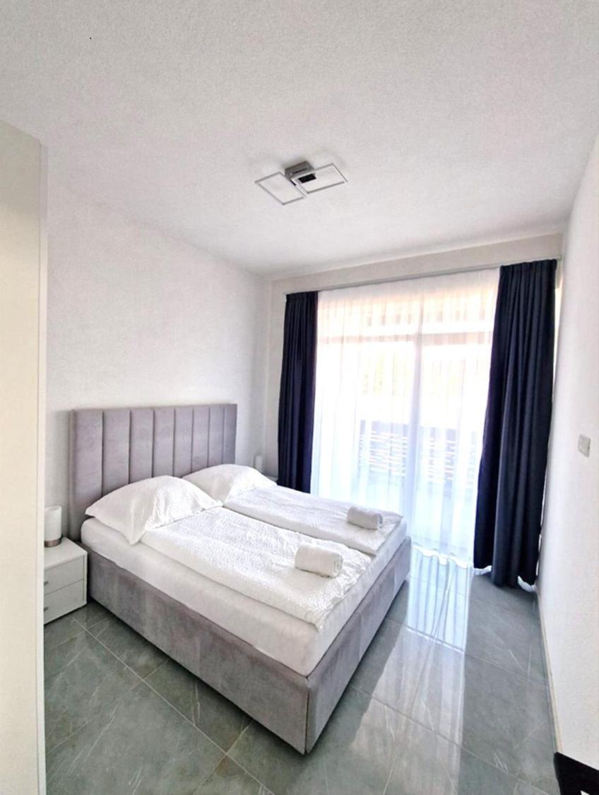Bb Residence Arad Ngoại thất bức ảnh